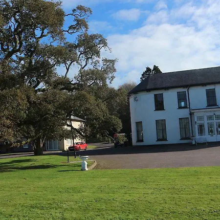 Courtmacsherry Hotel Courtmacsherry
