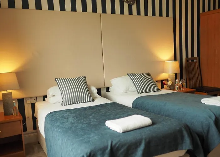 Courtmacsherry Hotel