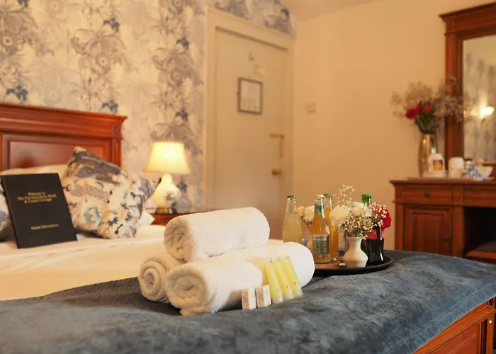 Отель Courtmacsherry Hotel Courtmacsherry