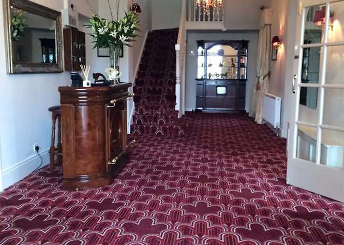 Courtmacsherry Hotel