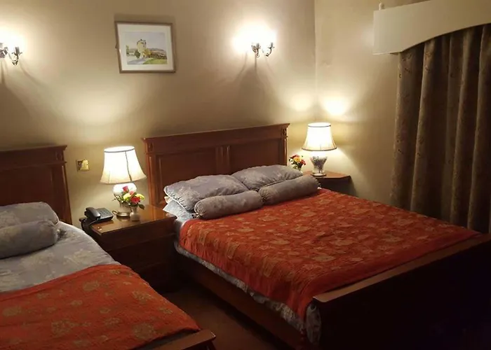 Отель Courtmacsherry Hotel 3*